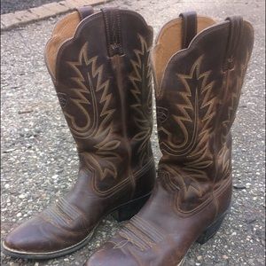 Ariats Cowboy Boots